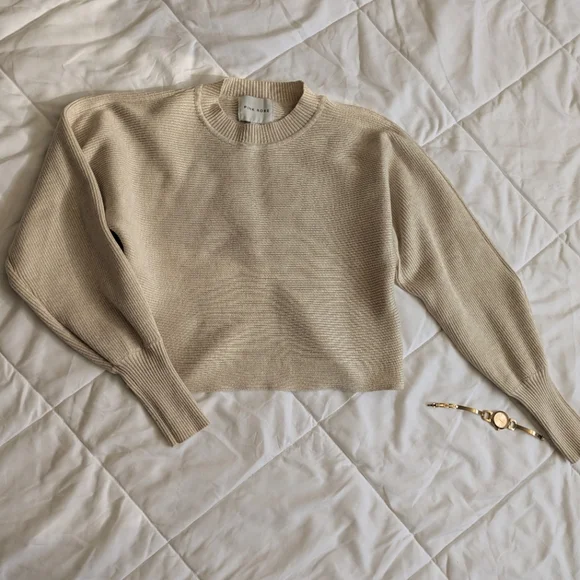 Women Ribbed cream Sweater - Picture 7 of 8